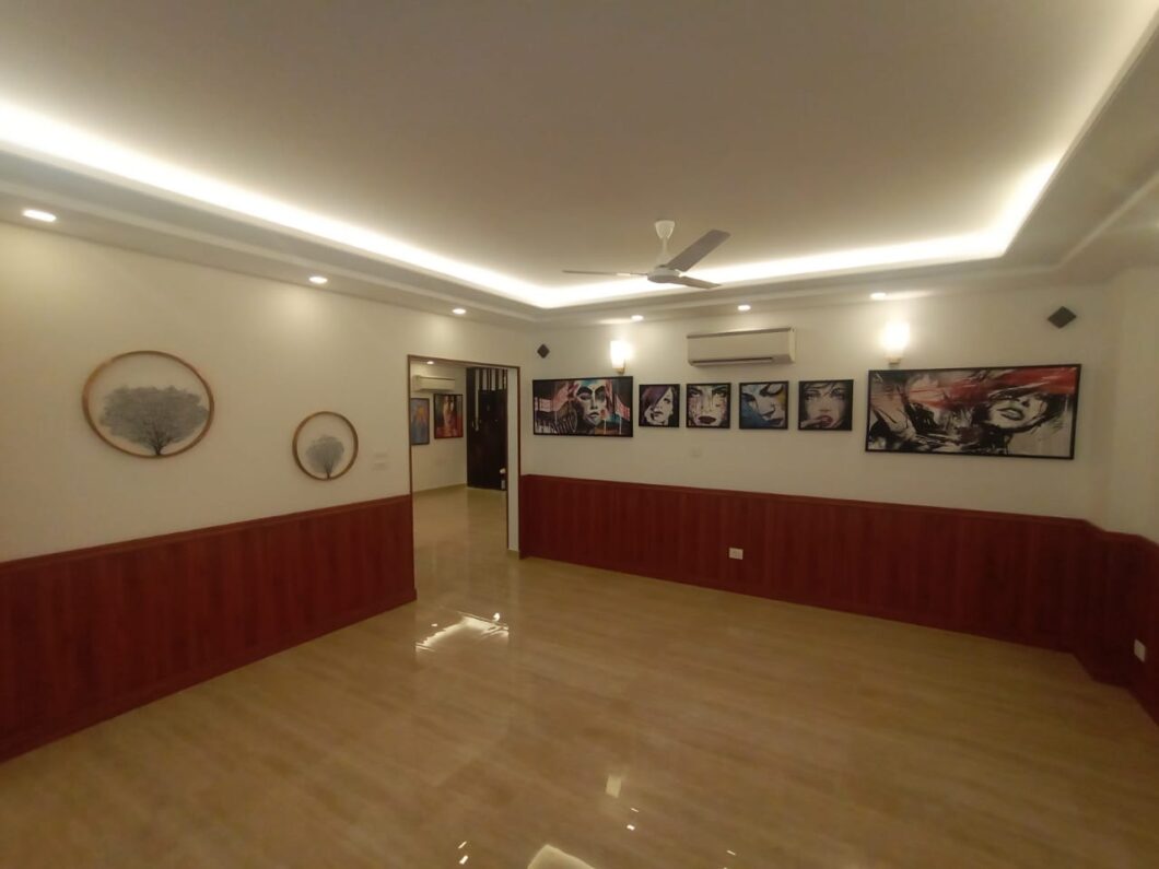 For Sale Ultra luxury Floor