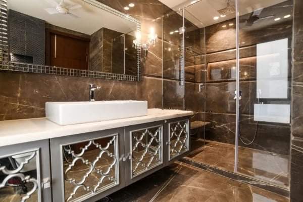 SUPER LUXURY FLOOR FOR SALE in Delhi